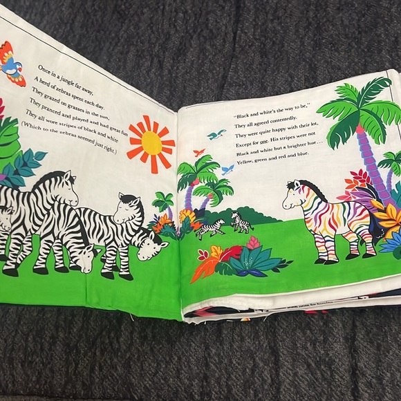 The rainbow zebra soft book vintage cloth - Picture 2 of 5